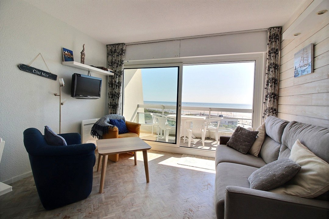 /picture/helios/116215201/DAUPHINS E2/8_2025-12-07CET00h00-11.jpg